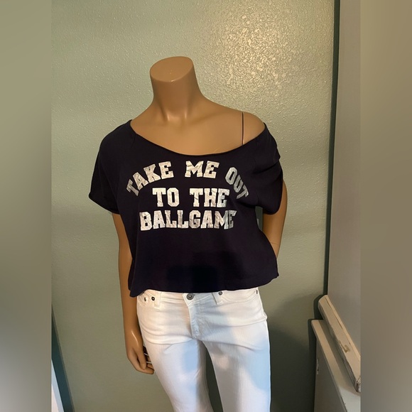 Victoria’s Secret PINK New York Yankees Navy Cropped Top - Picture 3 of 16